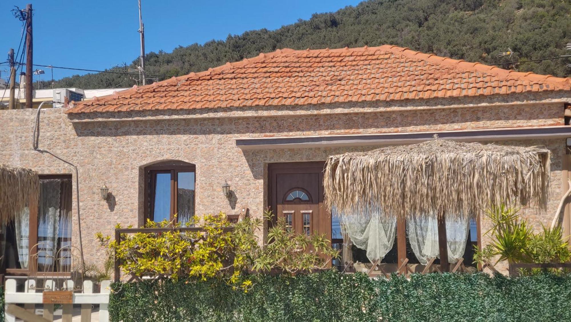 Stone Villa Inside Sea- Kids'Land Platanidia Extérieur photo