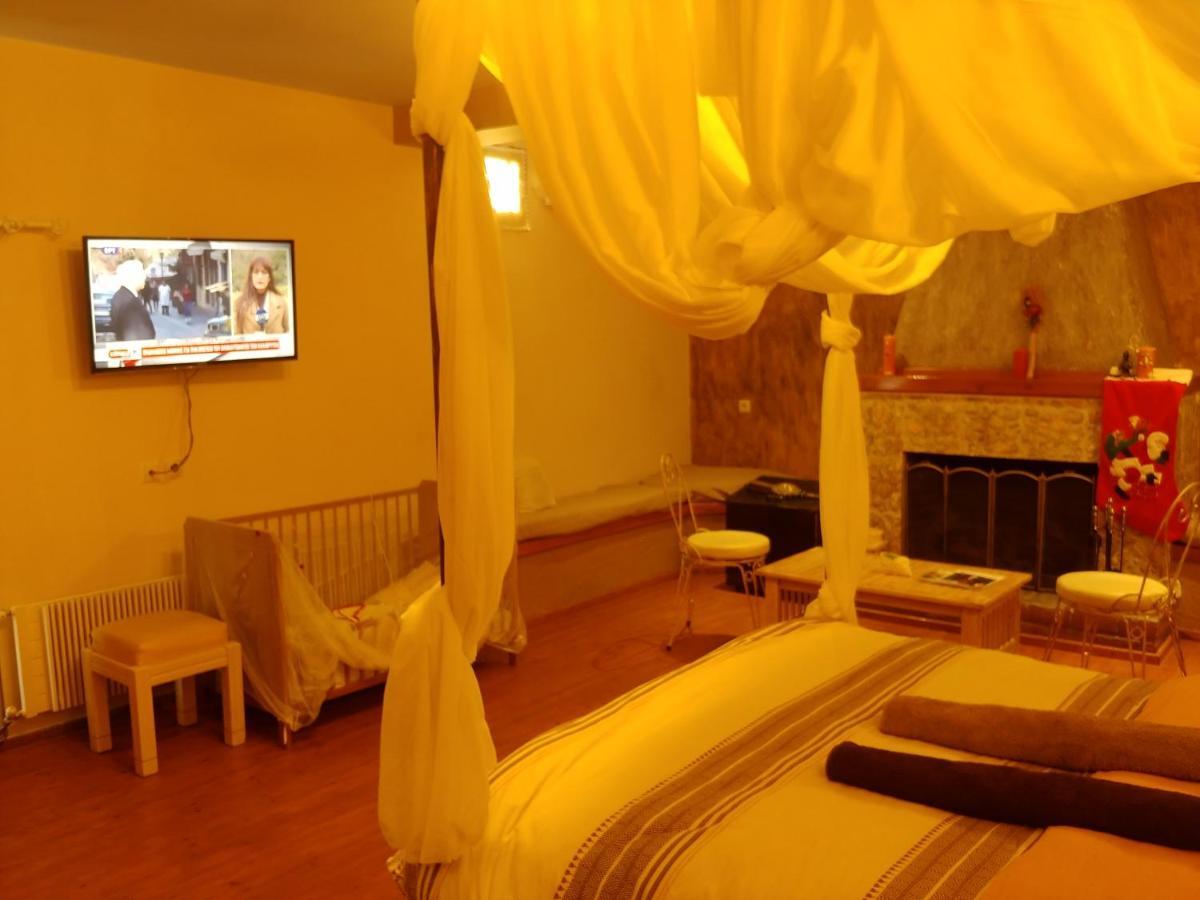 Stone Villa Inside Sea- Kids'Land Platanidia Extérieur photo